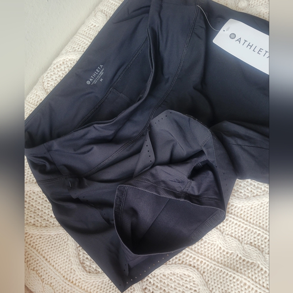 Athleta Women's Black Athletic Shorts - Picture 16 of 16